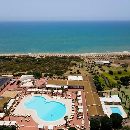 Resort Sikania Eco 4*