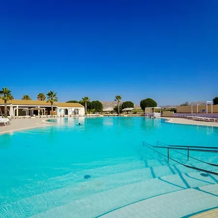 Sikania Eco Rezort 4*