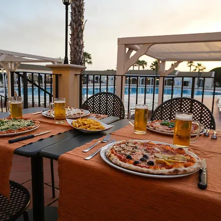 Resort Sikania Eco 4*