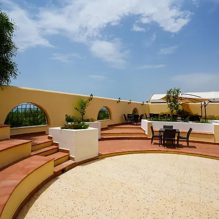 Resort Sikania Eco 4*