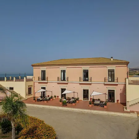 Sikania Eco 4* ליקאטה