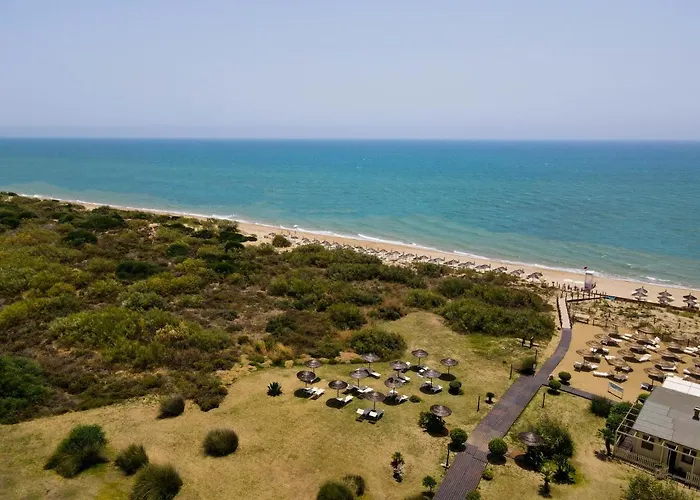 Sikania Eco 度假村 4*