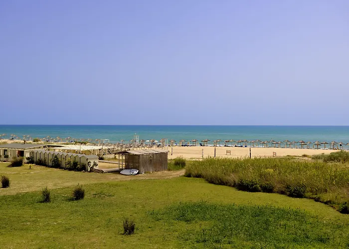 Sikania Eco 度假村 利卡塔